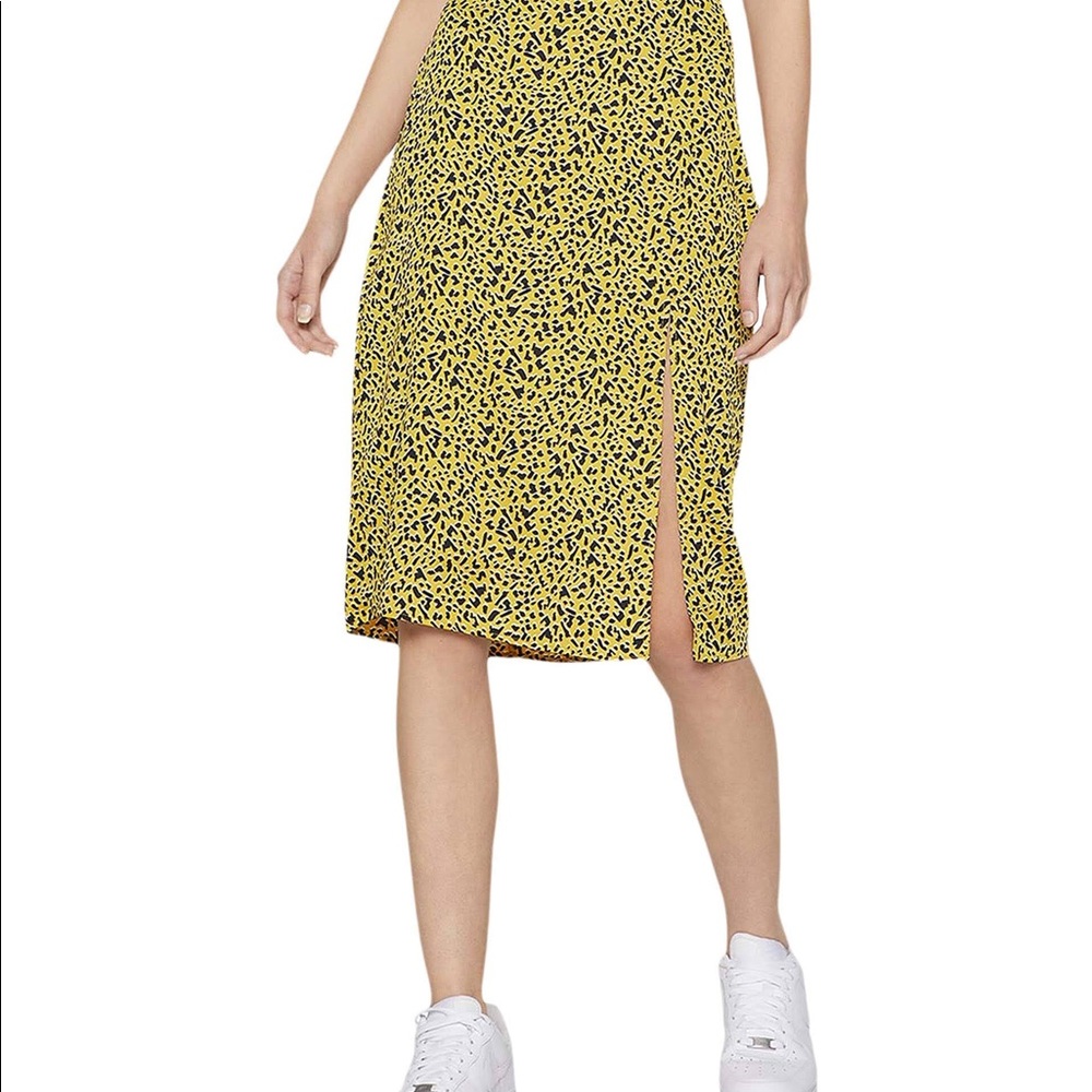 BCBG MIDI SKIRT